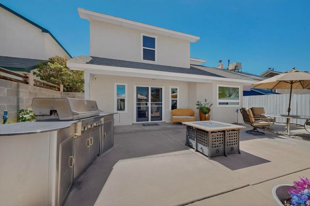 12323 Haines Avenue NE, Albuquerque, NM 87112