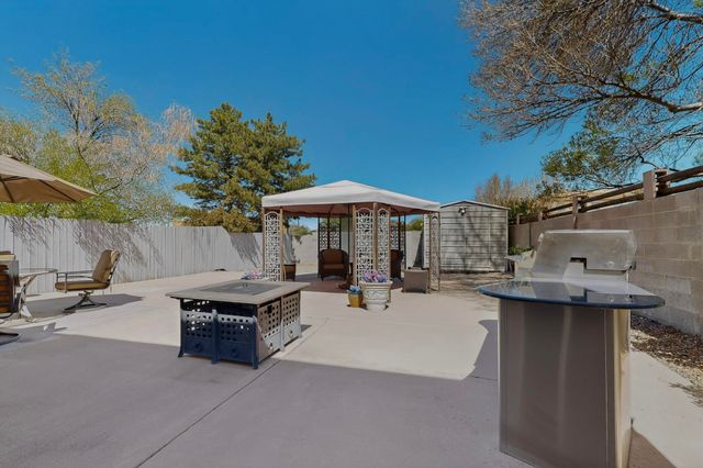 12323 Haines Avenue NE, Albuquerque, NM 87112