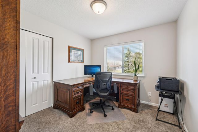 206 9th Ave Court NW, Lonsdale, MN 55046