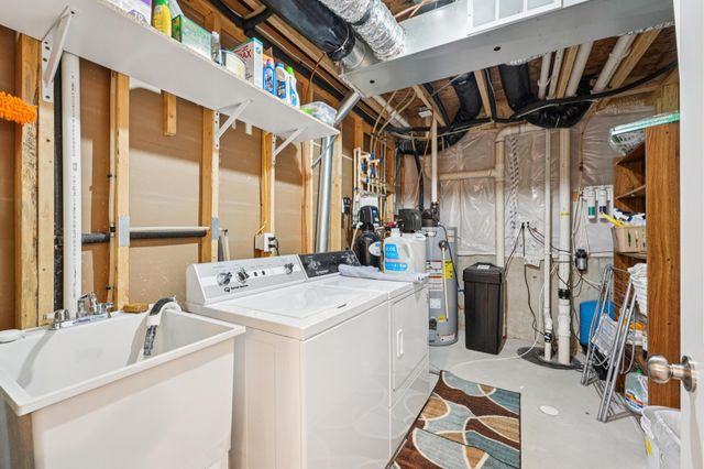 206 9th Ave Court NW, Lonsdale, MN 55046