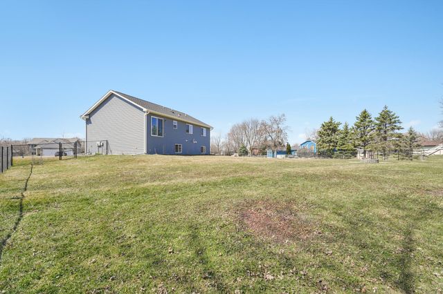 206 9th Ave Court NW, Lonsdale, MN 55046