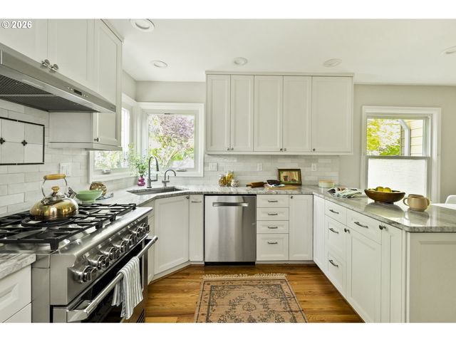 2619 Se 61ST Ave, Portland, OR 97206
