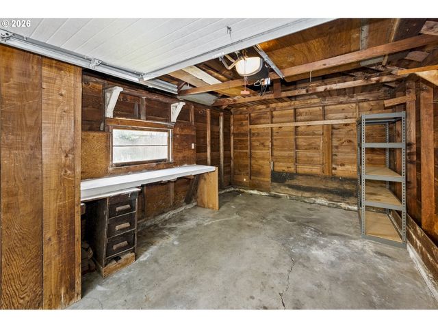 2619 Se 61ST Ave, Portland, OR 97206