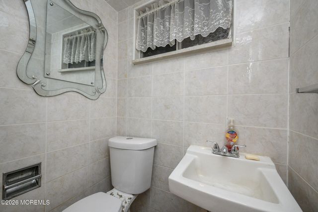 2 New Friendship Road, Howell, NJ 07731