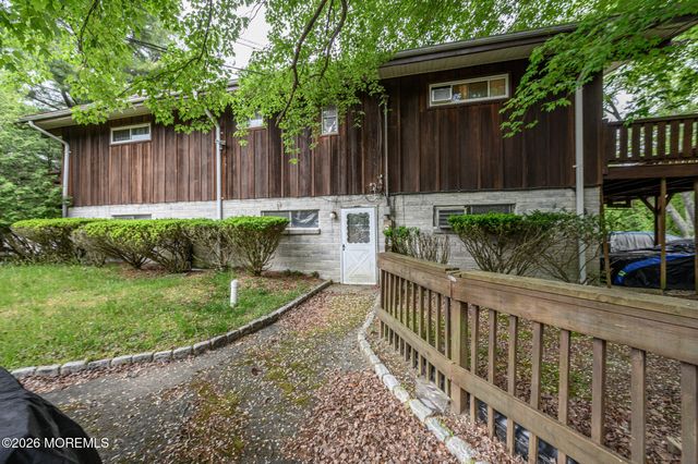 2 New Friendship Road, Howell, NJ 07731
