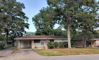 28 Hogan Drive, Little Rock, AR 72209