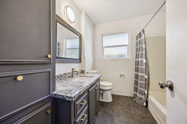 5419 Beechnut Street, Houston, TX 77096