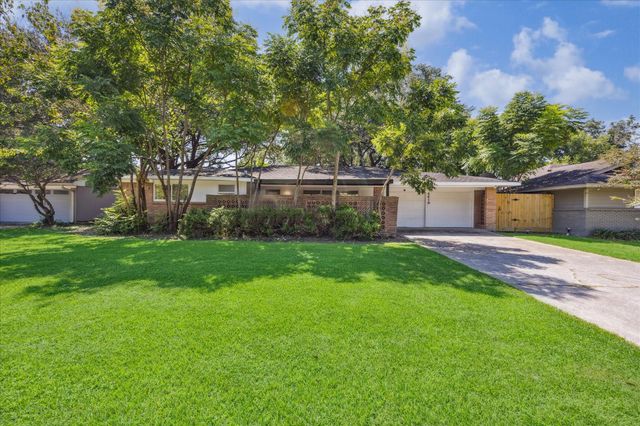 5419 Beechnut Street, Houston, TX 77096