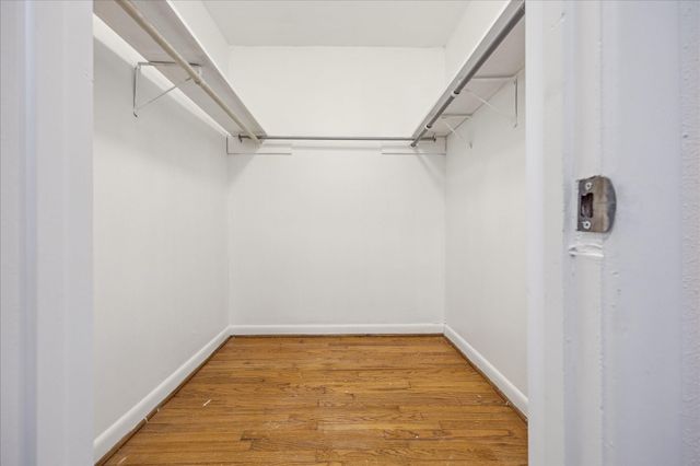 5419 Beechnut Street, Houston, TX 77096