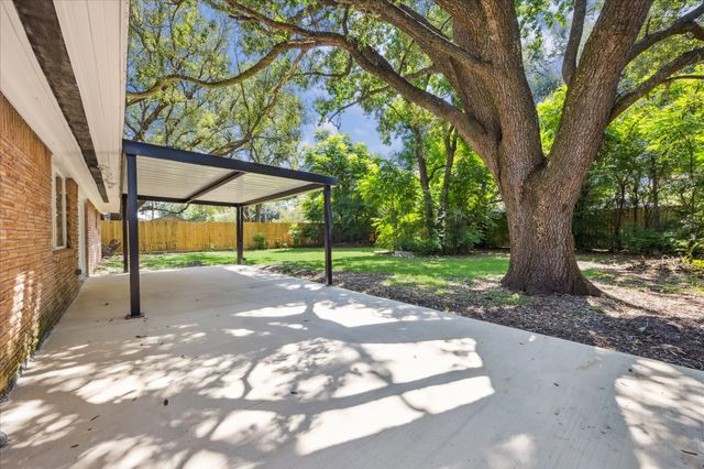 5419 Beechnut Street, Houston, TX 77096