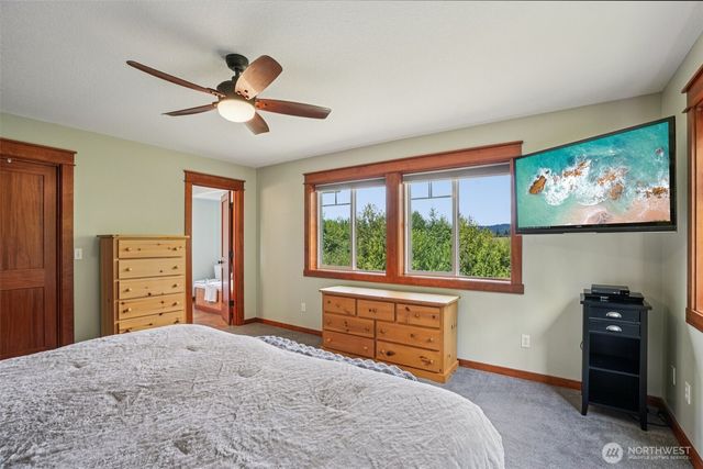 14900 NE Critter Hill Drive, Amboy, WA 98601