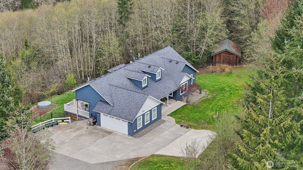 14900 NE Critter Hill Drive, Amboy, WA 98601