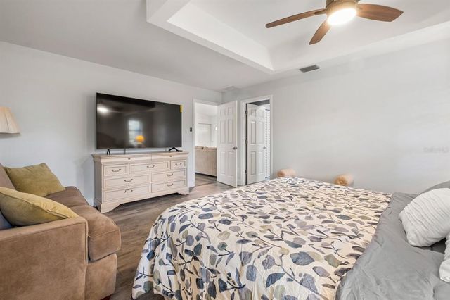 9080 CALOOSA DRIVE, Venice, FL 34293