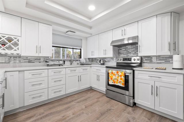 9080 CALOOSA DRIVE, Venice, FL 34293