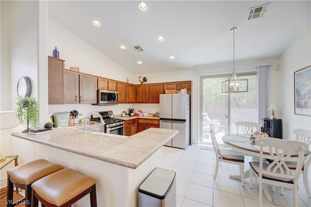 138 Cooks Creek Court, Las Vegas, NV 89148