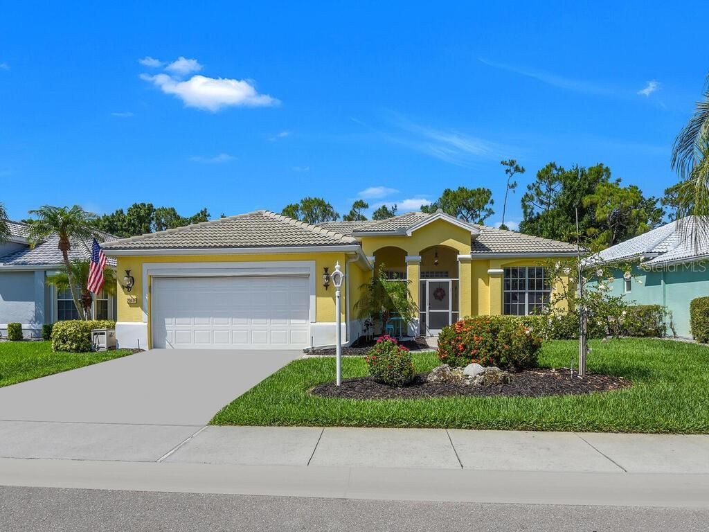 2040 EMBARCADERO WAY, North Fort Myers, FL 33917