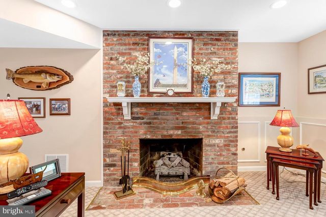 4401 DOLPHIN LN, Alexandria, VA 22309