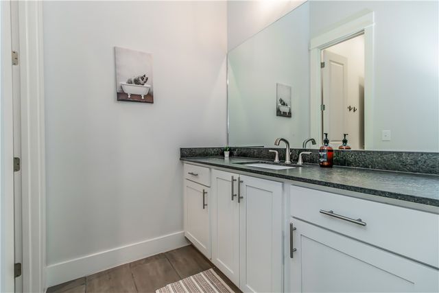 134 E South Street, Fayetteville, AR 72701