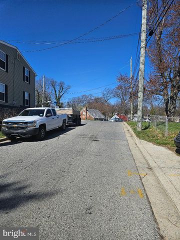 629 LARCHMONT AVE, Capitol Heights, MD 20743