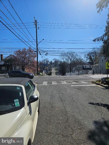 629 LARCHMONT AVE, Capitol Heights, MD 20743