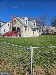 629 LARCHMONT AVE, Capitol Heights, MD 20743