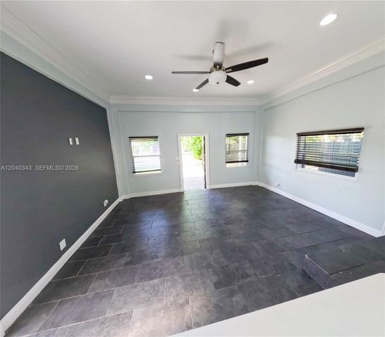 2218 Harding St, Hollywood, FL 33020