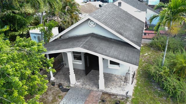 2218 Harding St, Hollywood, FL 33020
