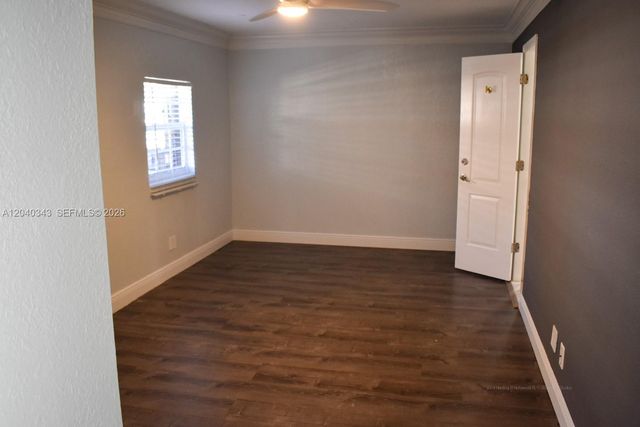 2218 Harding St, Hollywood, FL 33020