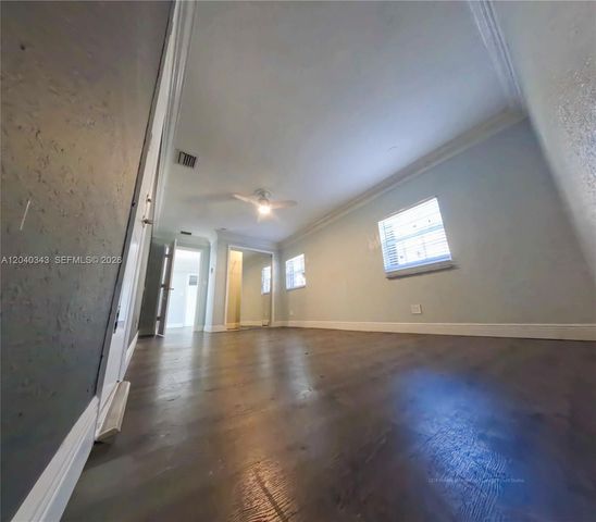 2218 Harding St, Hollywood, FL 33020