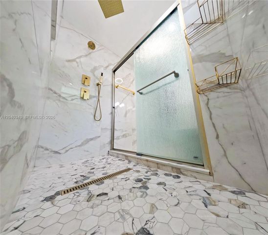 2218 Harding St, Hollywood, FL 33020