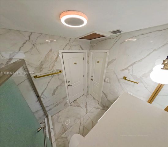 2218 Harding St, Hollywood, FL 33020