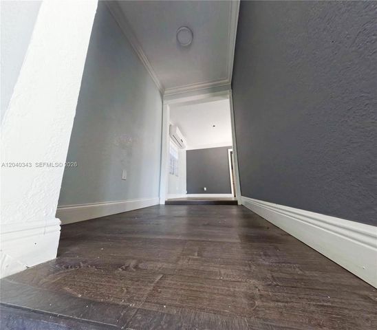 2218 Harding St, Hollywood, FL 33020