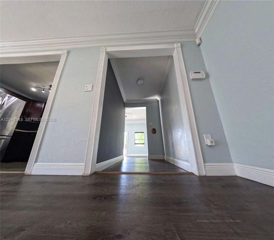 2218 Harding St, Hollywood, FL 33020