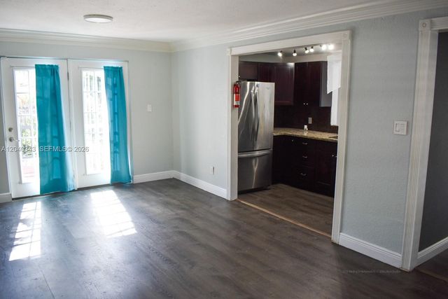 2218 Harding St, Hollywood, FL 33020