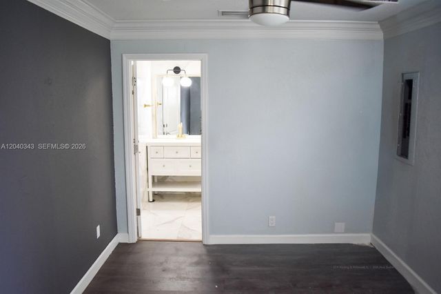 2218 Harding St, Hollywood, FL 33020