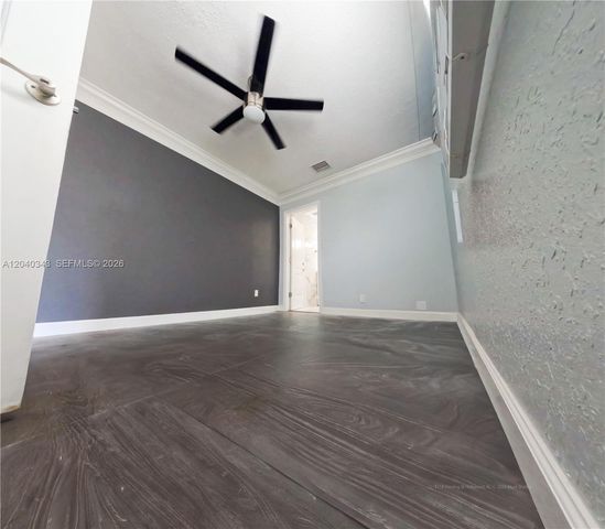 2218 Harding St, Hollywood, FL 33020