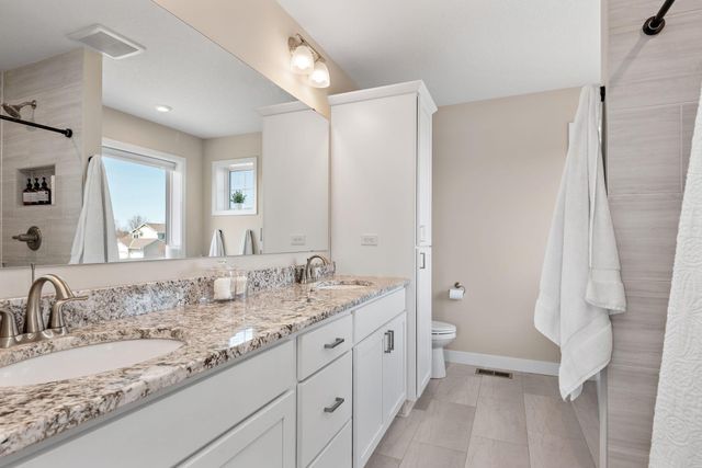 11597 8th Street NE, Hanover, MN 55341