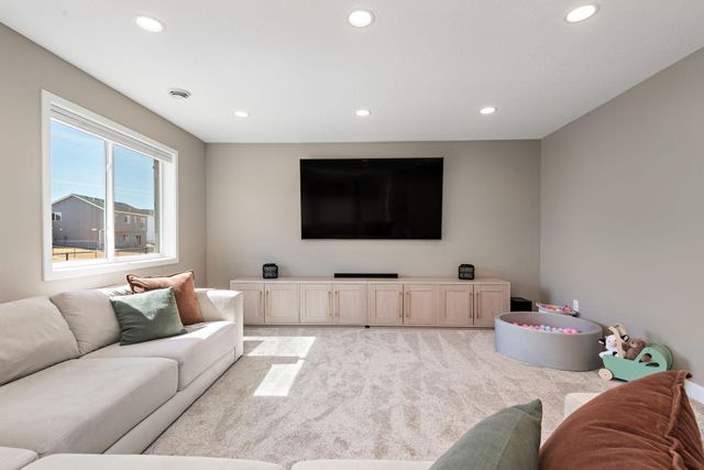 11597 8th Street NE, Hanover, MN 55341