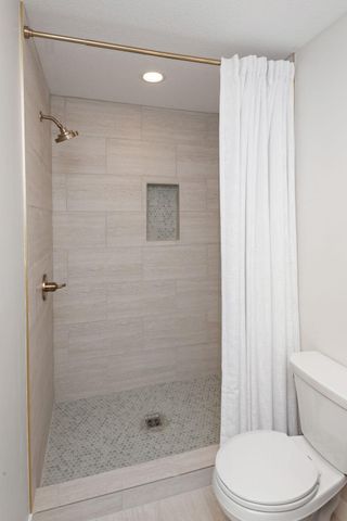 11597 8th Street NE, Hanover, MN 55341