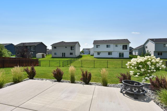 11597 8th Street NE, Hanover, MN 55341