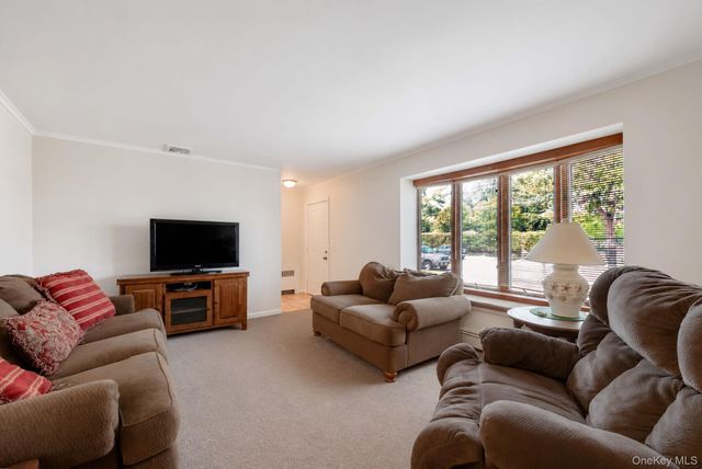 398 Clocks Boulevard, Massapequa, NY 11758