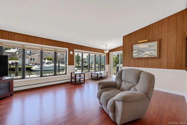 398 Clocks Boulevard, Massapequa, NY 11758