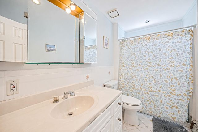398 Clocks Boulevard, Massapequa, NY 11758