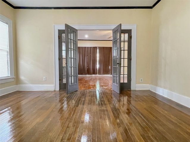 613 NW 5th Street, Mineral Wells, TX 76067