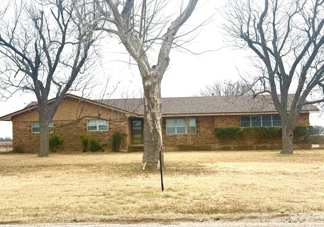 1204 E Lake DR, Taylor, TX 76574