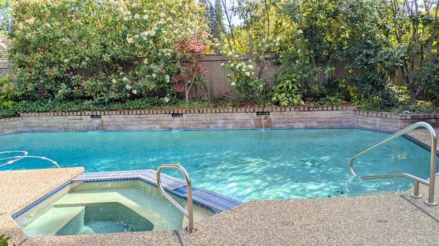 11476 Hesperian Circle, Gold River, CA 95670