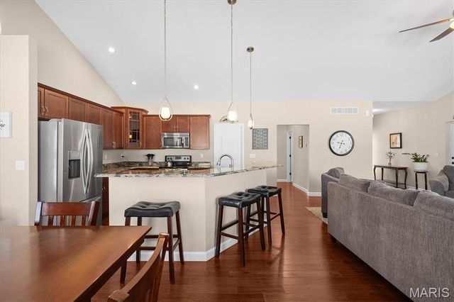 1109 Macintosh Court, O'fallon, IL 62269