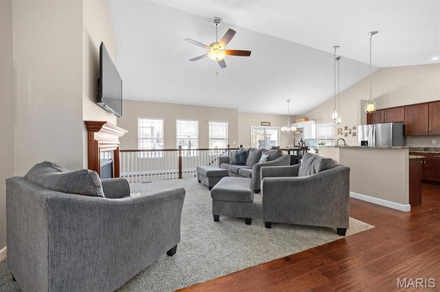 1109 Macintosh Court, O'fallon, IL 62269