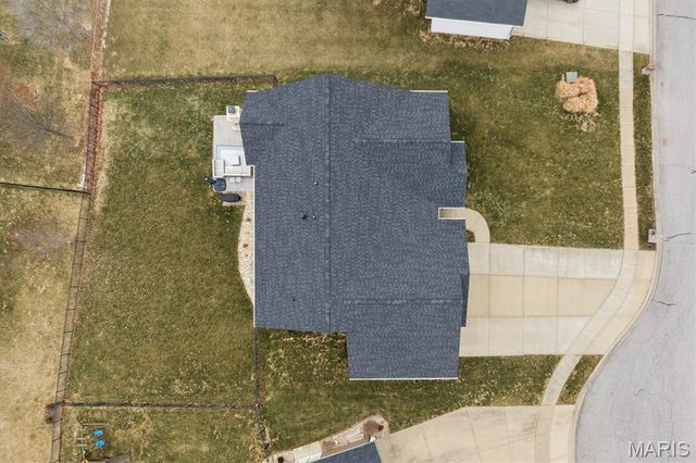 1109 Macintosh Court, O'fallon, IL 62269