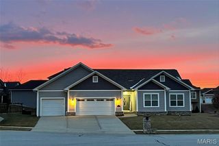 1109 Macintosh Court, O'fallon, IL 62269